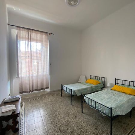 Casa Sofia Hotel ลีวอร์โน ภายนอก รูปภาพ